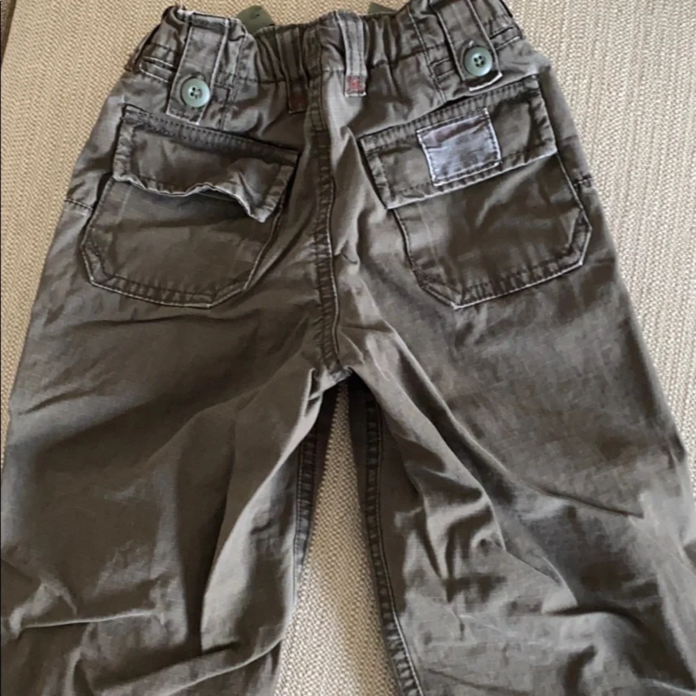 Gap khaki pants. Olive green. Size 3
